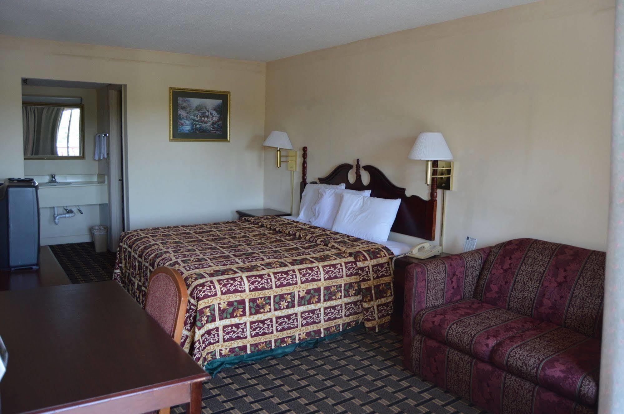 6 Byron, Ga Byron